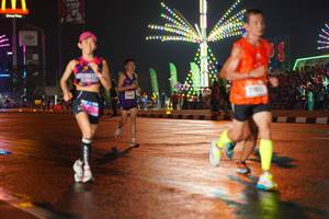 BIB: 21051
                            <button type="button" onclick="openModal(16180735)" class="btn btn-primary btn-sm float-right btn-popup" data-toggle="modal" data-target=".modal-high-quality">
                        <i class="fas fa-shopping-cart"></i> Add to Cart
                    </button>
                                            <button type="button" onclick="isThisMe(16180735, true)" class="btn btn-success btn-sm float-right btn-popup btn-isme hidden" data-toggle="tooltip" data-placement="bottom" title="นี่คือรูปของคุณใช่ไหม คลิกที่นี่เพื่อเอาเข้าอัลบั้ม">
                        <i class="fas fa-plus"></i> Add to album
                    </button>
                    <button type="button" onclick="isThisMe(16180735, false)" class="btn btn-warning btn-sm float-right btn-popup btn-isnotme hidden">
                        <i class="fas fa-ban"></i> Remove from album
                    </button>